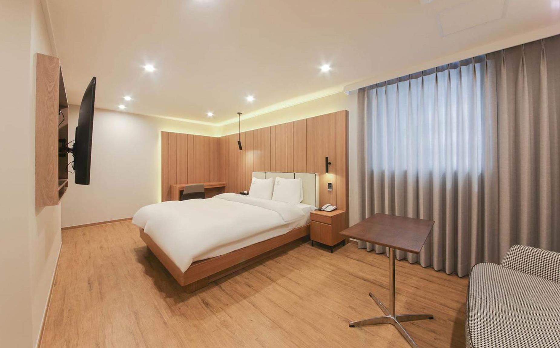 H Avenue Hotel In Γκιονγκγού Εξωτερικό φωτογραφία