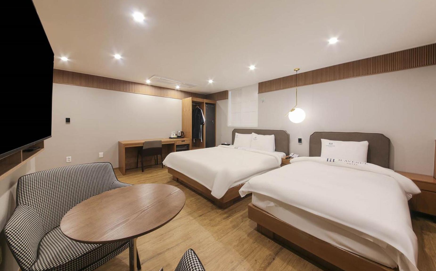 H Avenue Hotel In Γκιονγκγού Εξωτερικό φωτογραφία