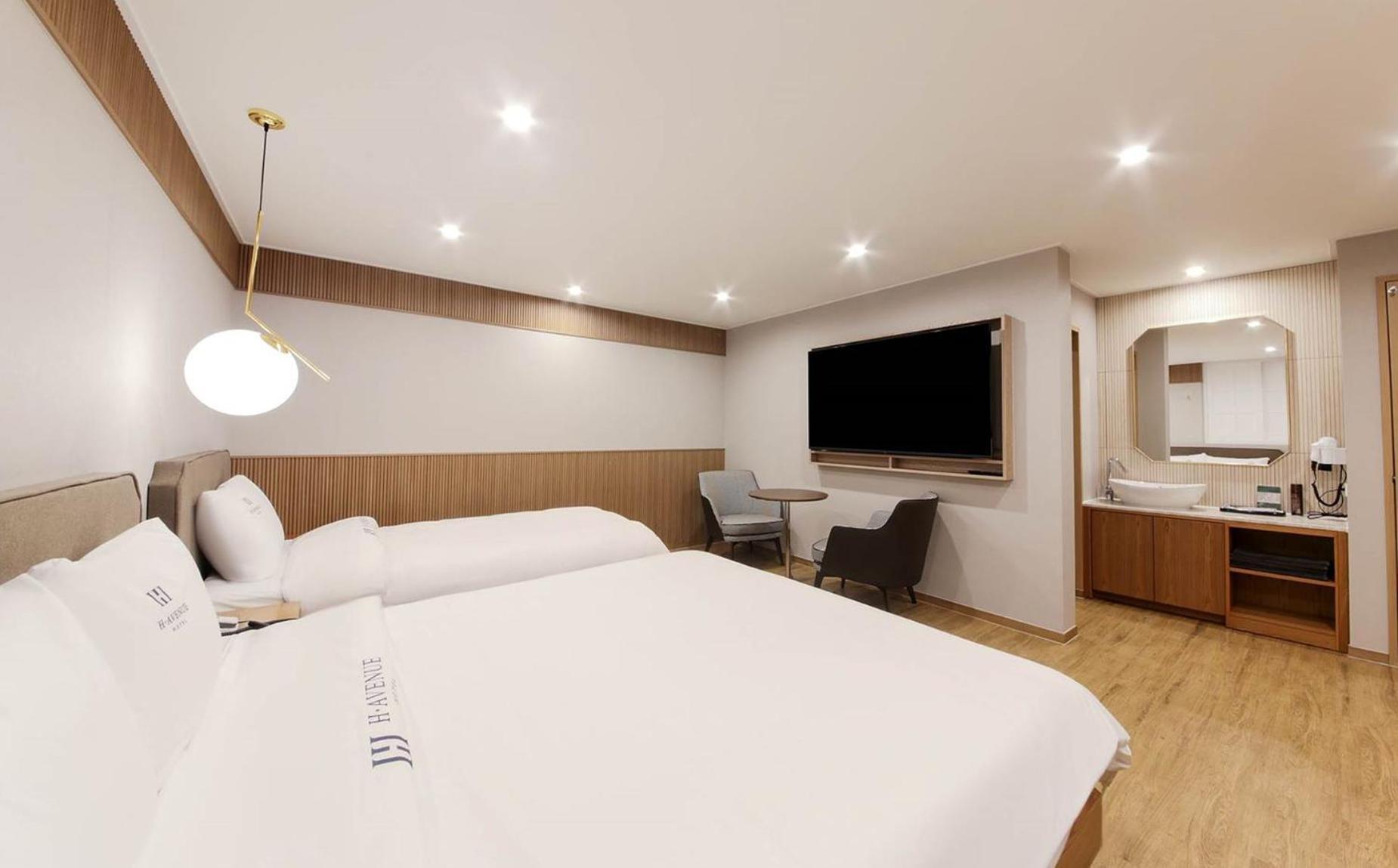 H Avenue Hotel In Γκιονγκγού Εξωτερικό φωτογραφία